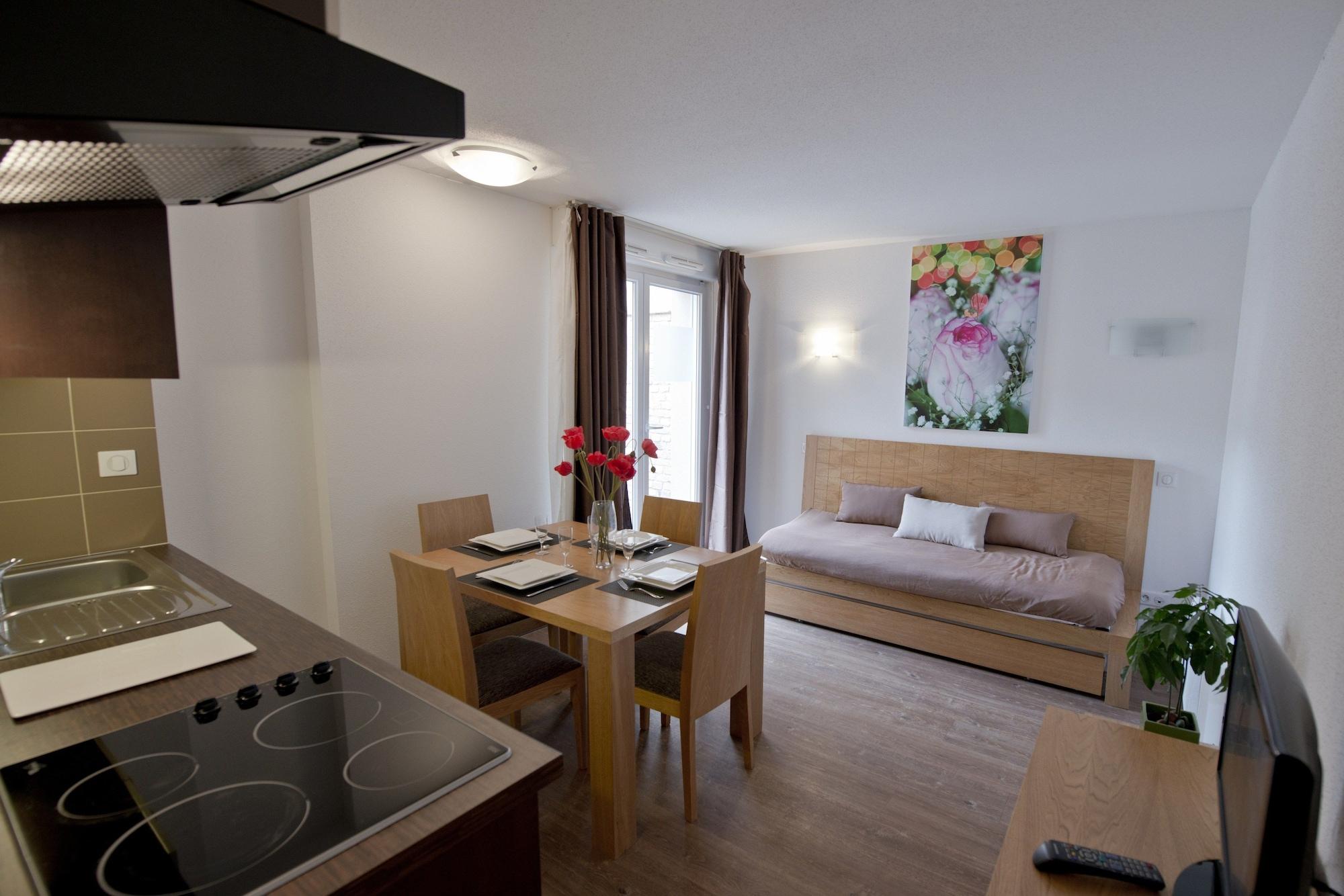 Comfort Aparthotel Mutzig Portes D'Alsace Exterior foto