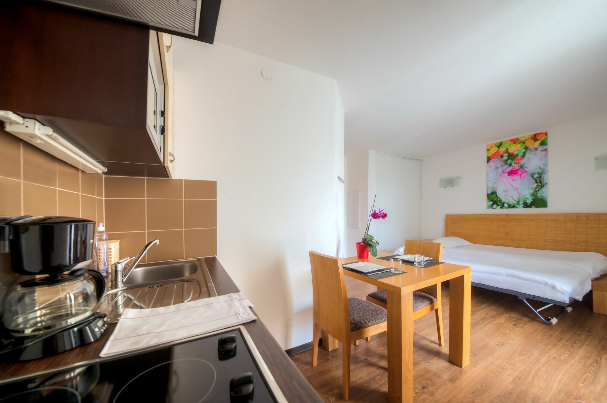 Comfort Aparthotel Mutzig Portes D'Alsace Exterior foto